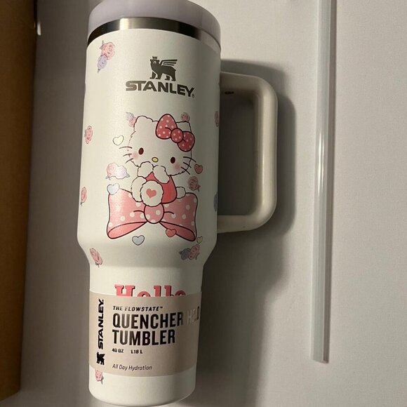 New Stanley Quencher 40oz Tumbler - White | Hello Kitty and Friends Custom - Picture 2 of 5
